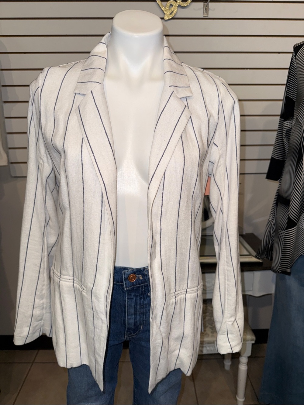 Abercrombie & FitchStriped Open-Front Blazer Jacket - White with Navy Pinstripes